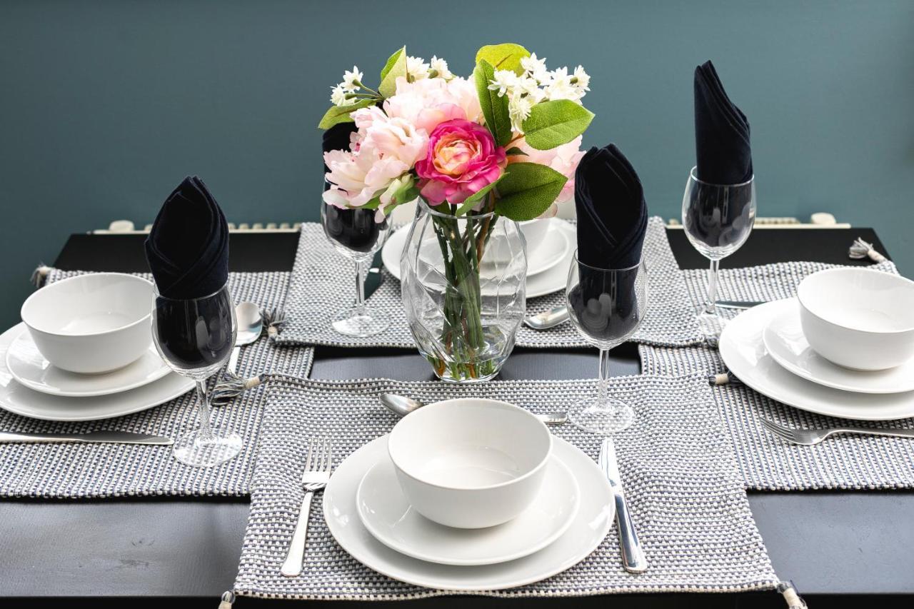 Lovely Brighton Apartments Moments Away From Royal Pavilion Eksteriør billede